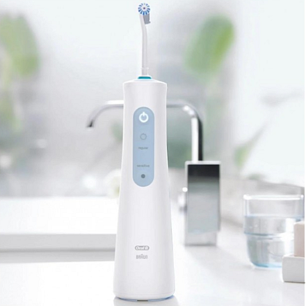 Ірригатор Oral-B | Jet Aquacare 4 | 600 мл | Кількість насадок 2 | Білий - 2