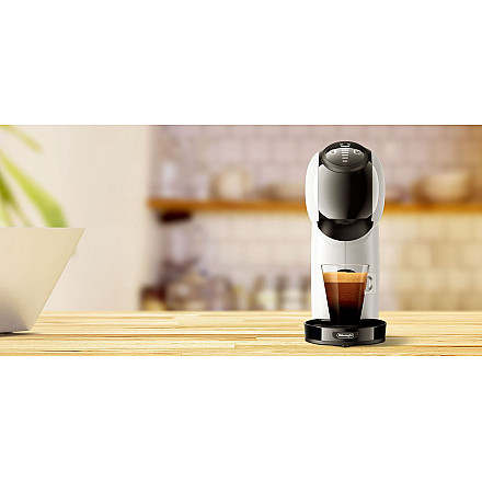 Delonghi Coffee Maker | EDG226.W Dolce Gusto Genio S | Pump pressure 15 bar | Capsule | 1600 W | White - 5