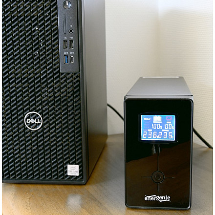 EnerGenie UPS with USB and LCD display, Black | EG-UPS-034 | 1500 VA | 900 W - 3