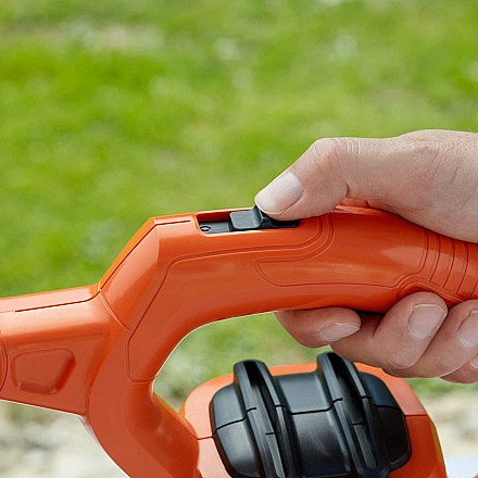 BLACK & DECKER | BEBLV260-QS | Leaf Blower - 4