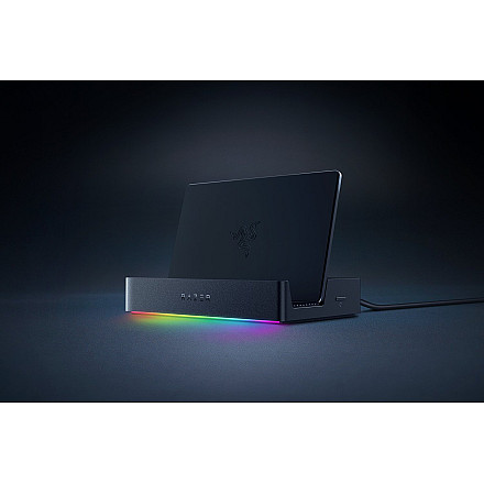 Razer | Handheld Dock Chroma - USB Type C 6-in-1 Docking Station - 5
