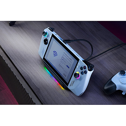 Razer | Handheld Dock Chroma - USB Type C 6-in-1 Docking Station - 7