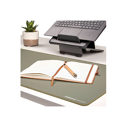 Fellowes Breyta Desk Mat - Sage | Fellowes - 8