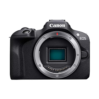 Canon EOS | R100 | Obiektyw RF-S 18-45mm F4.5-6.3 IS STM | чорний