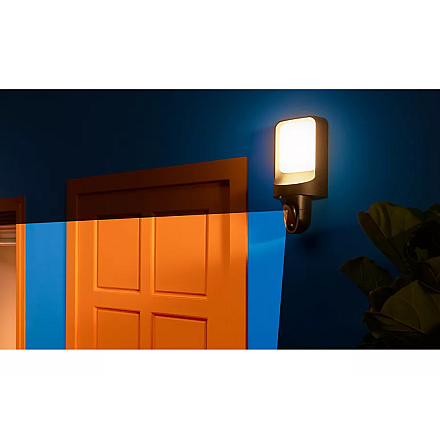 WiZ Smart WiFi Outdoor Wall Light with Camera Wizarding World - 4