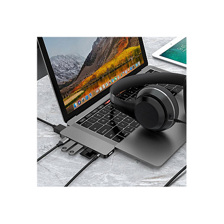 Hyper HyperDrive USB-C 7-in-1 Laptop Form-Fit Hub - Space Grey - 8